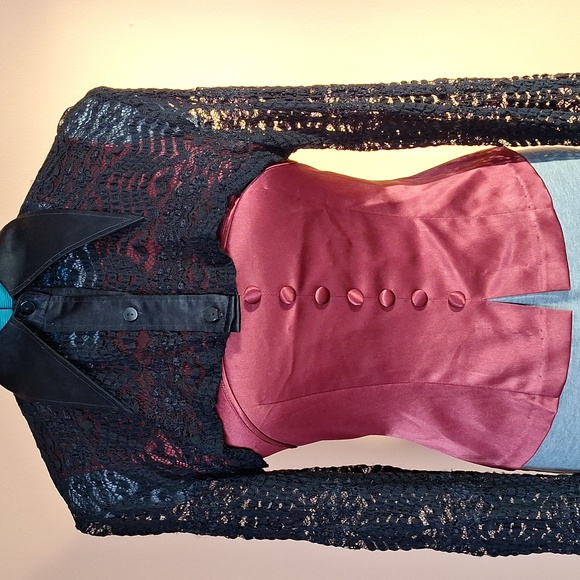 Stretchy fitted burgundy/deep red satin top - Picture 1 of 9